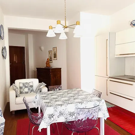 Apartment La Perla Del Mare,